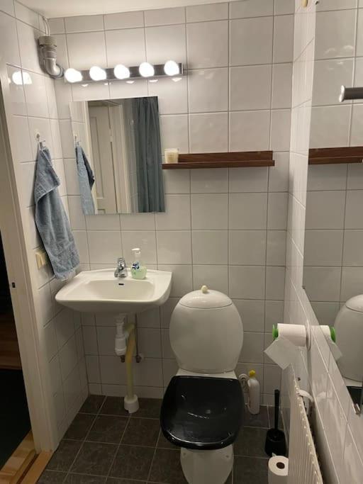 Egen Laegenhet Pa Soedermalm Naera Centrum Sundsvall Exteriér fotografie